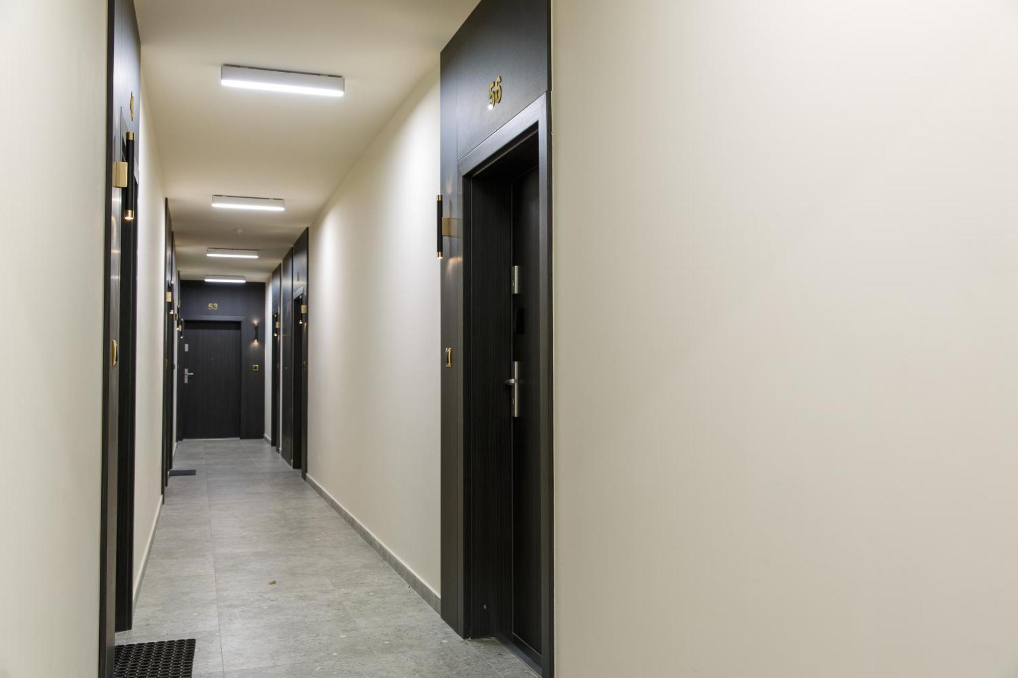 Premium 57, Faktura Vat, Obok Rynku Centrum, Parking Kielce